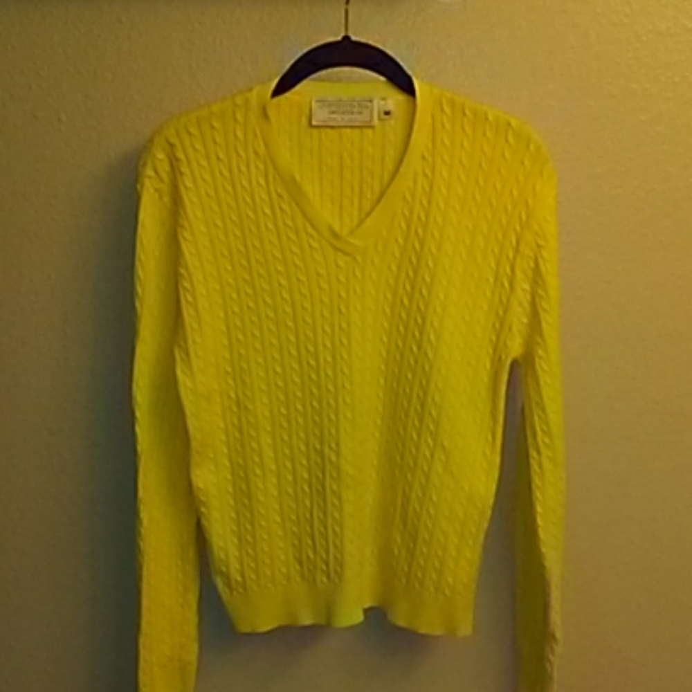 United States Sweaters Cable Knit M